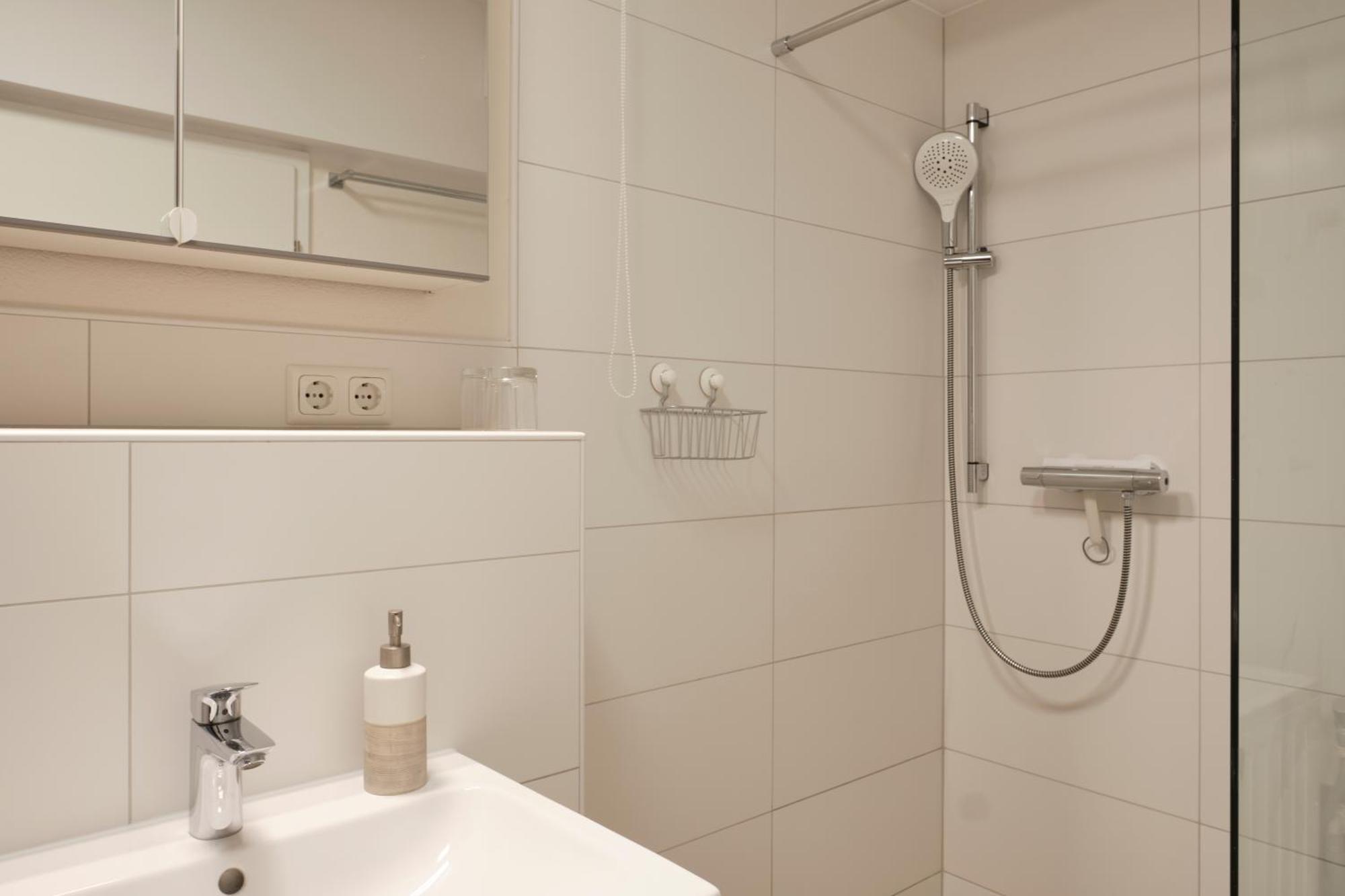Schwerin Apartment Am Pfaffenteich מראה חיצוני תמונה