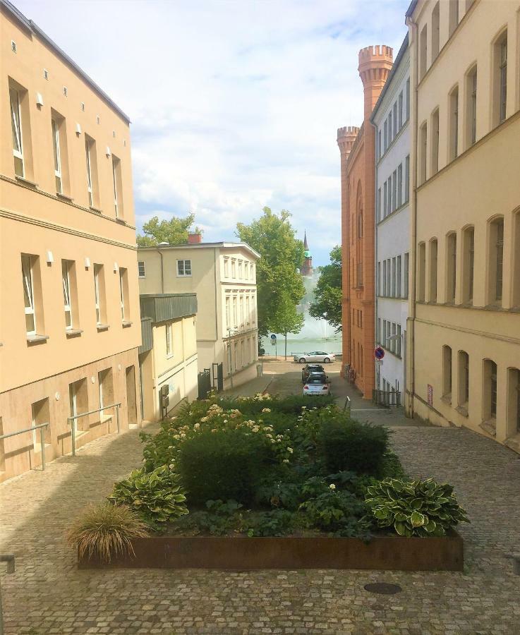Schwerin Apartment Am Pfaffenteich מראה חיצוני תמונה
