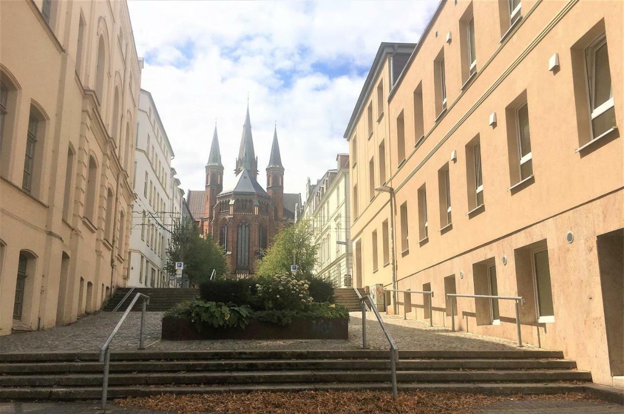 Schwerin Apartment Am Pfaffenteich מראה חיצוני תמונה